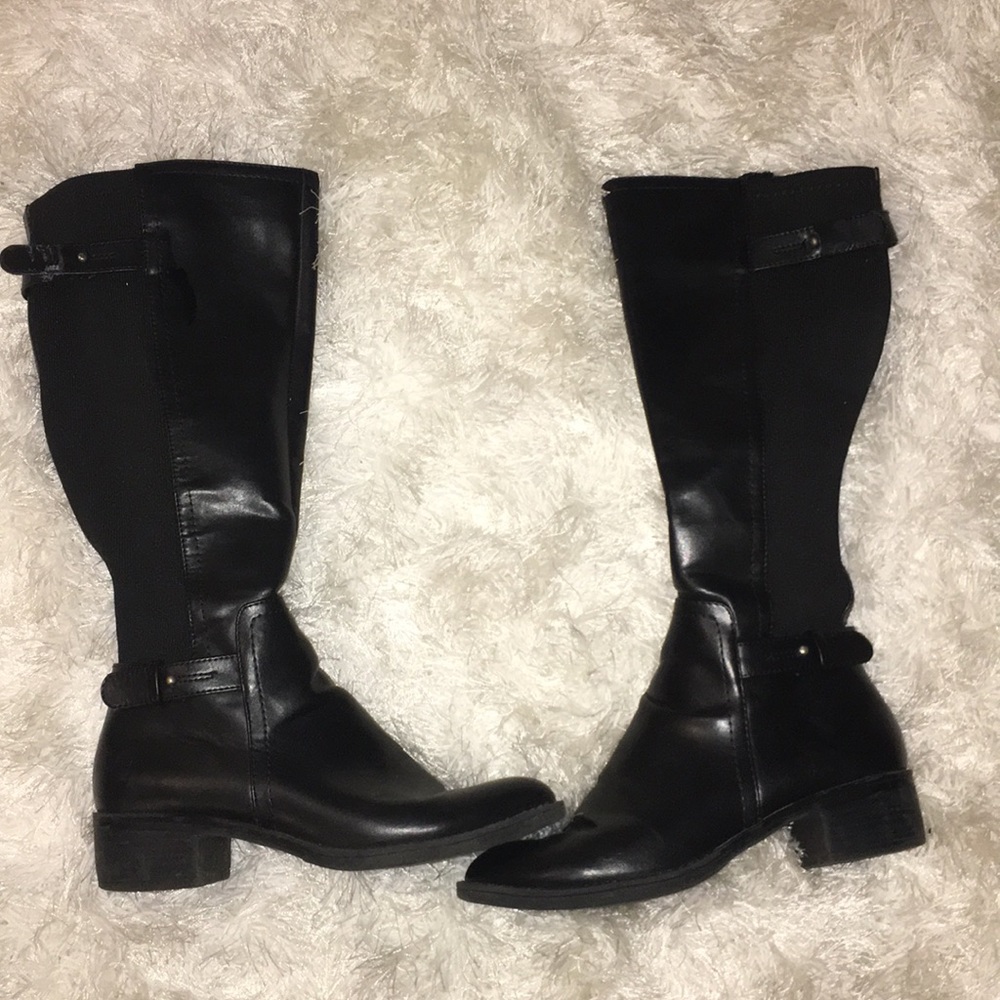 black boots